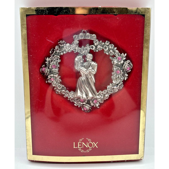 2002 Lenox Wedding Commemorative Ornament NIB U140